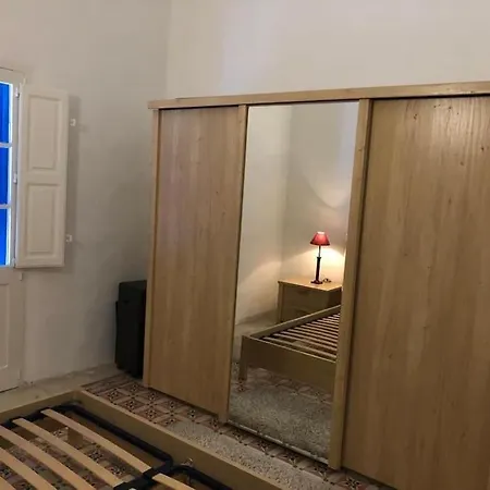 Typical Maltese Townhouse - 2 Bedrooms *